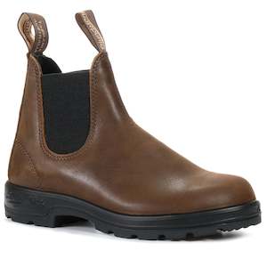 Footwear: Blundstone 1609 Brown