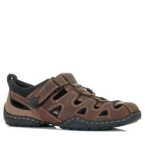 Footwear: Hush Puppies Sentry Brown