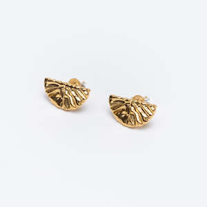 Alexandra Dodds Mini Dune studs in gold