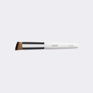 Under 100: Diffuser brush by Aleph Beauty