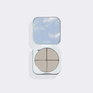 Under 50: Mixing compact by Aleph Beauty