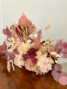 Christmas Table Cloud: Dried Florals