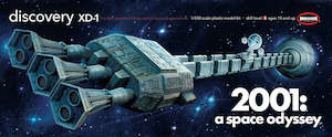 Hobby equipment and supply: Moebius 1/350 2001: A Space Odyssey: Discovery XD-1 Plastic Model Kit