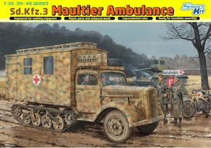 Hobby equipment and supply: Dragon 1/35 Sd.Kfz.3 MAULTIER AMBULANCE (SMART KIT)