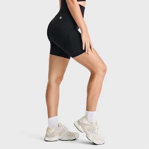 Under 50: Seamless Biker Shorts - High Waisted - Black