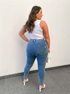 Miss Universe Australia 2021: WR.UP® Curvy Denim - High Waisted - Full Length - Light Blue + Yellow Stitching