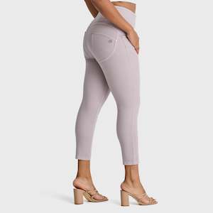 WR.UP® SNUG Curvy Jeans - High Waisted - 7/8 Length - Light Grey