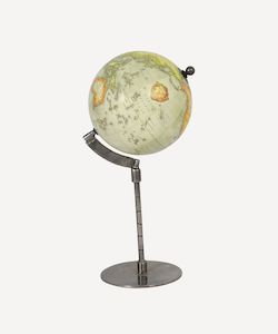 Home and Living: Castor Globe on Stand Large