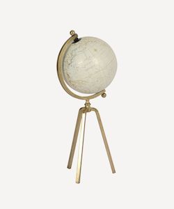 Home and Living: Cream Gold Globe Large