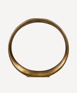 Homewares: Ring Sculpture Medium