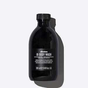 Hairdressing: DAVINES OI Body Wash