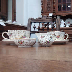 Rare French Made Villeroy & Boch Breakfast Cup Set