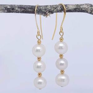 Gold Drop Earrings "Ardesia" (Pearl)