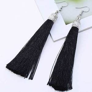 Silky Tassel Earrings 11cm "Juno" (Black)