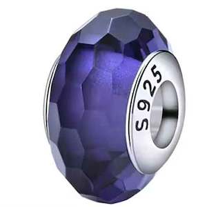 25 Sterling Silver Facetted Glass Charm Bead (Dark Purple)