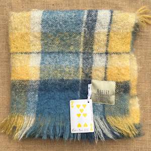 Mohair cutie MOHAIR THROW