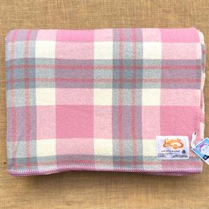 Linen - household: Sensational Pinks & Grey QUEEN Pure New Zealand Wool Blanket