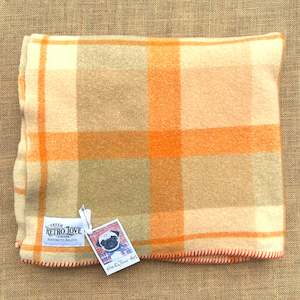 **BARGAIN BLANKET** KNEE RUG/COT Blanket NZ Wool