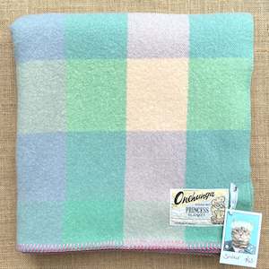 Mint, Pink & Mauve Onehunga SINGLE NZ Wool **Bargain Blanket**