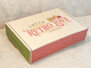 GIFT BOX - Fresh Retro Love Printed Box