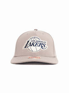 Clothing: Mitchell&Ness Off Court CL Lakers Stormy MNLL21304