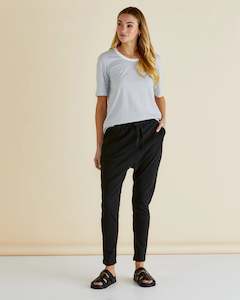 Clothing: Jade Pant | Black