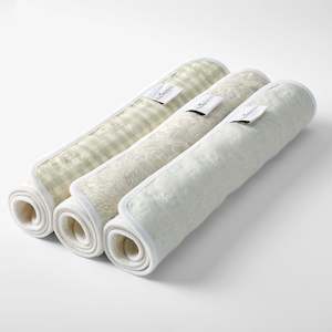 Bed Mats: Fudgey Protects - Absorbent Change Pad / Basinet protector