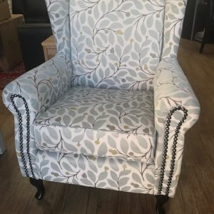 Furniture: Recliner chair