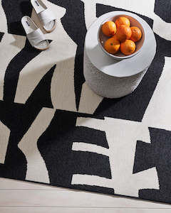 Copacabana Black/Ecru Floor Rug