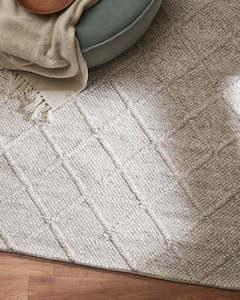 Textile wholesaling: Dakota Floor Rug