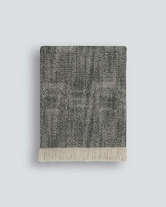 Textile wholesaling: Perendale Throw