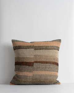 Textile wholesaling: Saratoga Cushion