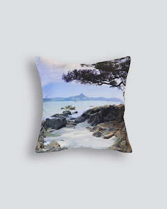 Textile wholesaling: Cooks Bay Cushion