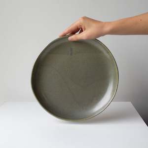 Large dinner plate - Kelp green