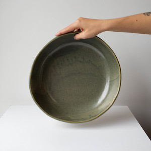 Bowls: Large serving bowl - Kelp green