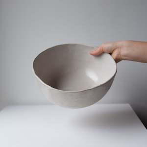 Satin White Tableware: Deep serving bowl - Satin white