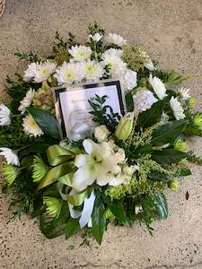 White Wreath with Lily