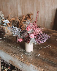 Farm produce or supplies wholesaling: DRIED ARRANGEMENT