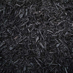 Bark Nuggets Mulches: Black Forest Bark