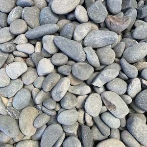 Decorative Stones: Stone Rounds Medium (20-40mm)