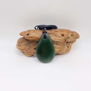 Wide Kawakawa Roimata Drop Pendant