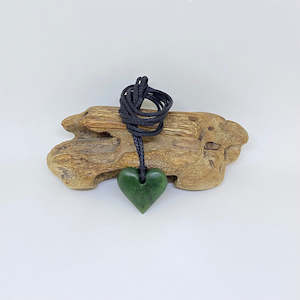 Small Kawakawa Heart Pendant