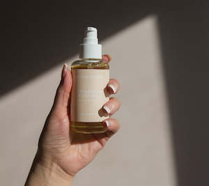 Homewares: Hydrating Body Oil