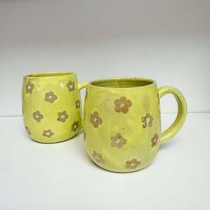 Handmade Yellow  Speckled Mug with Daisies