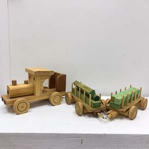 Homewares: Trains with 2 Trailers