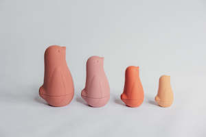 Homewares: SILICONE NESTING PENGUIN FLORA