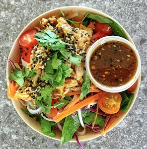 Singapore Chicken Noodle Salad Lunch Bowl