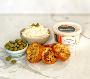 Specialised food: Georgatti Smoked Salmon Paté