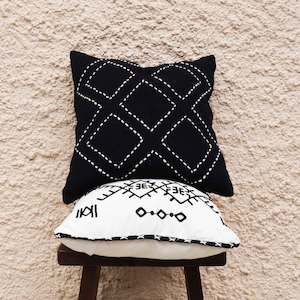 Black and White Diamond Patterned Cotton Cushion