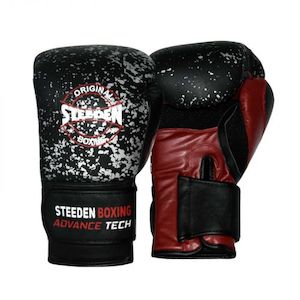 Camping equipment: Steeden Elite Leather Sparring Gloves